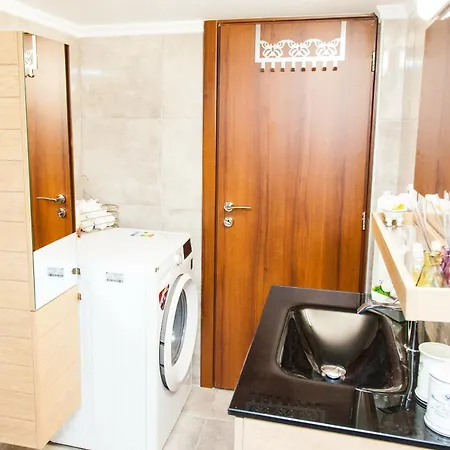 Anastasia Apts Athina * アテネ